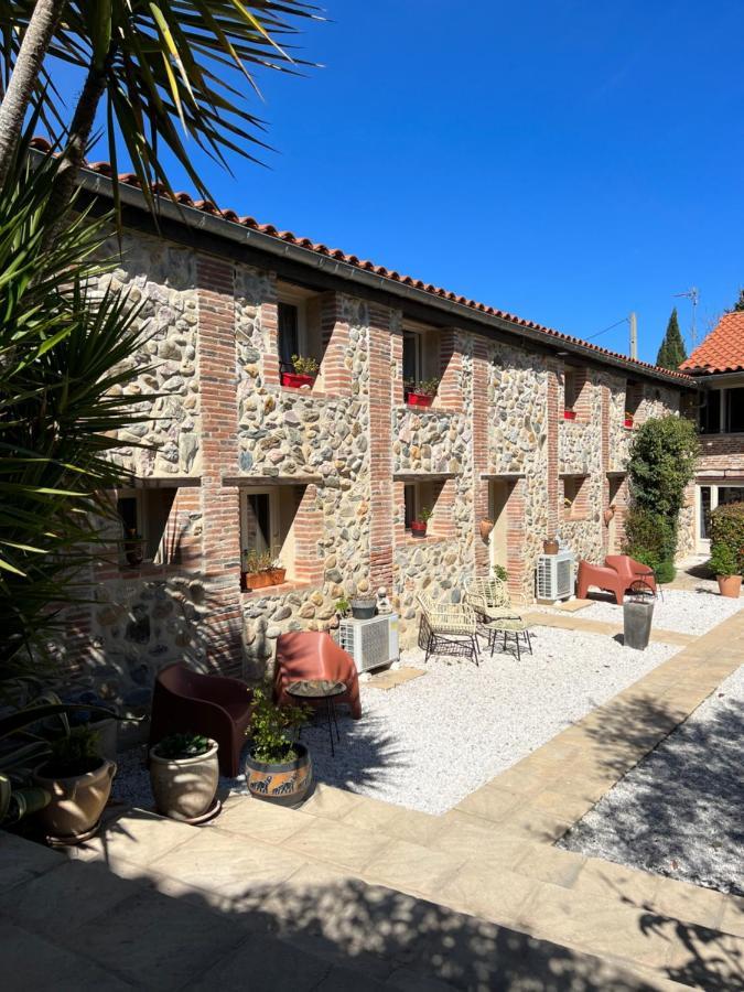 Domaine De La Tannerie Chambres D'Hotes Et Appartements Prades  Εξωτερικό φωτογραφία