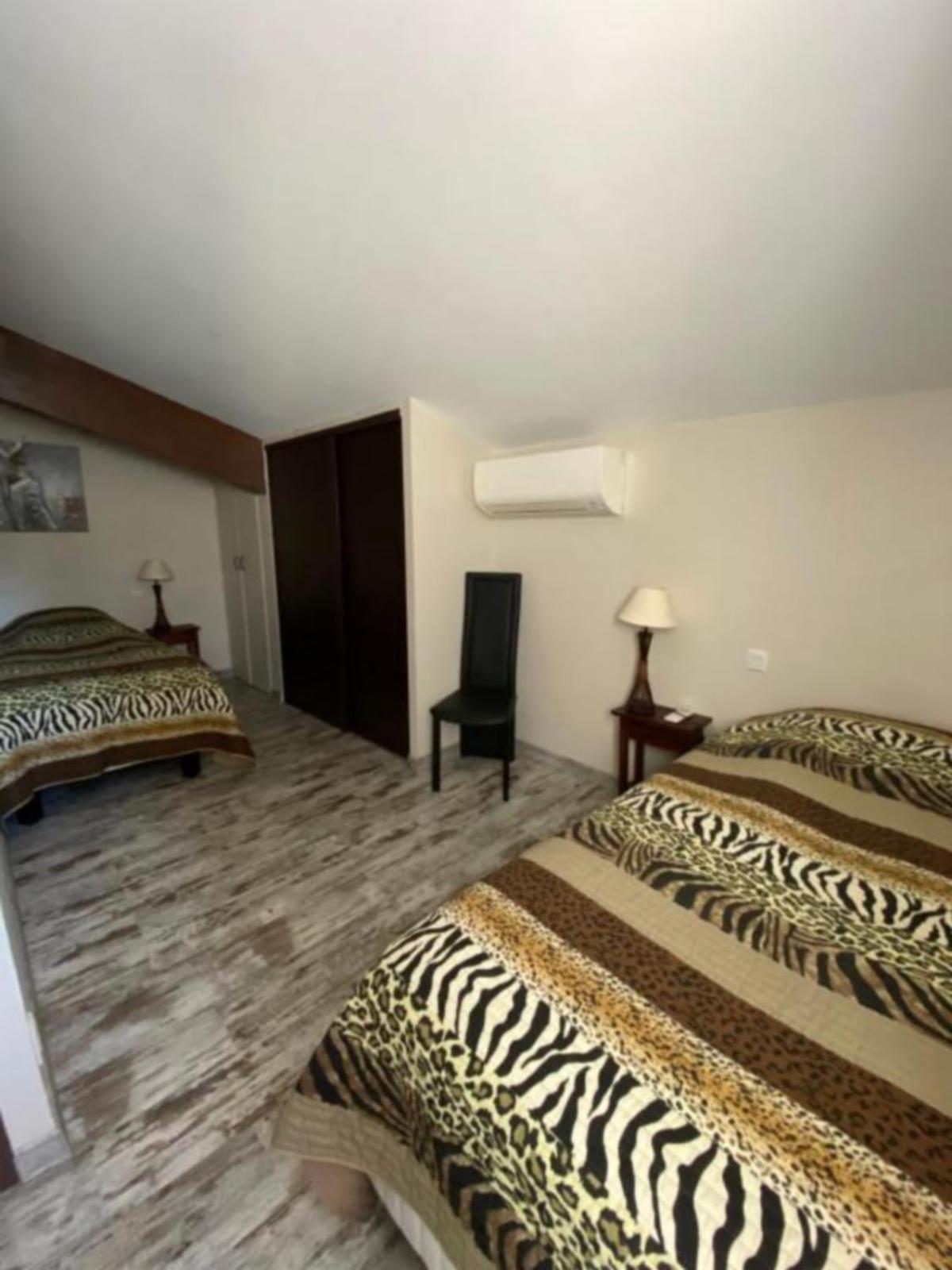 Domaine De La Tannerie Chambres D'Hotes Et Appartements Prades  Εξωτερικό φωτογραφία