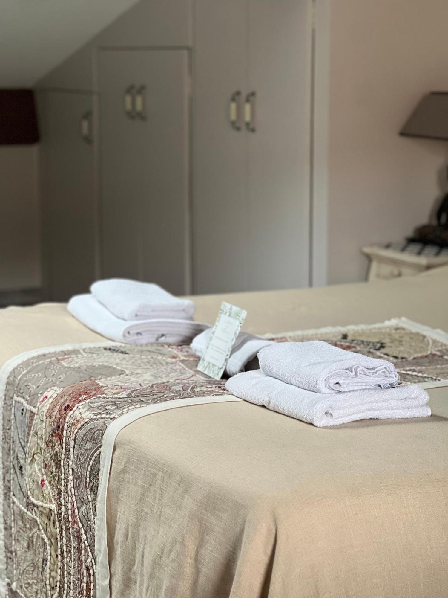 Domaine De La Tannerie Chambres D'Hotes Et Appartements Prades  Εξωτερικό φωτογραφία