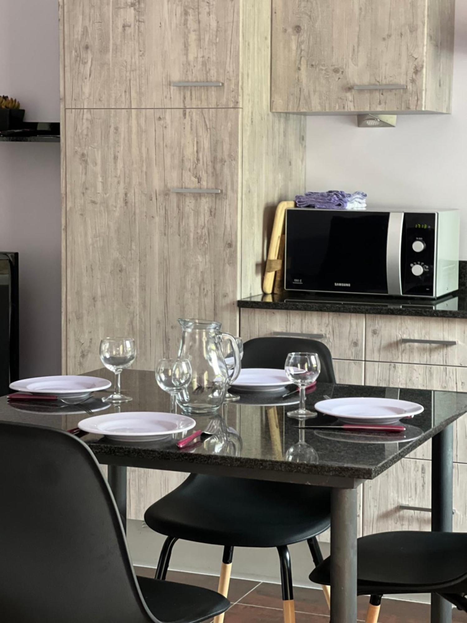 Domaine De La Tannerie Chambres D'Hotes Et Appartements Prades  Εξωτερικό φωτογραφία